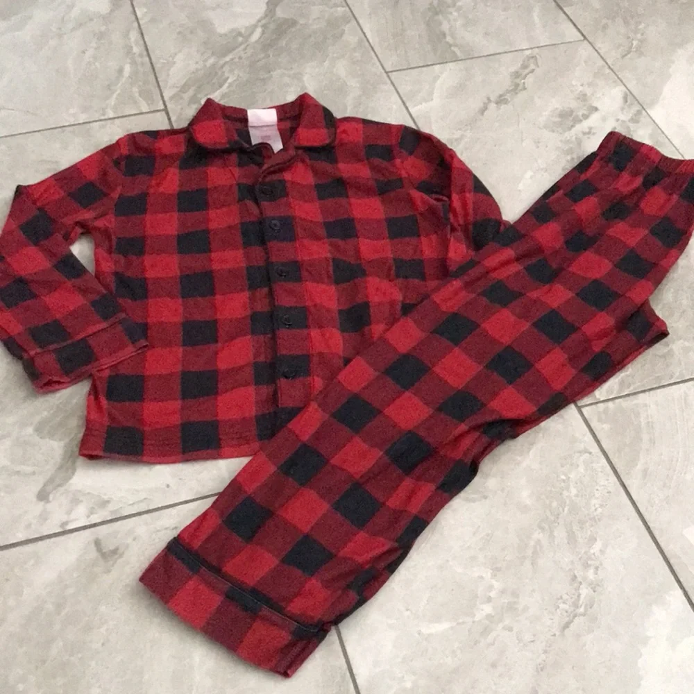 GIRLS - Pjs Set and Loungewear Shorts / Bundle of 6 | M 7-8